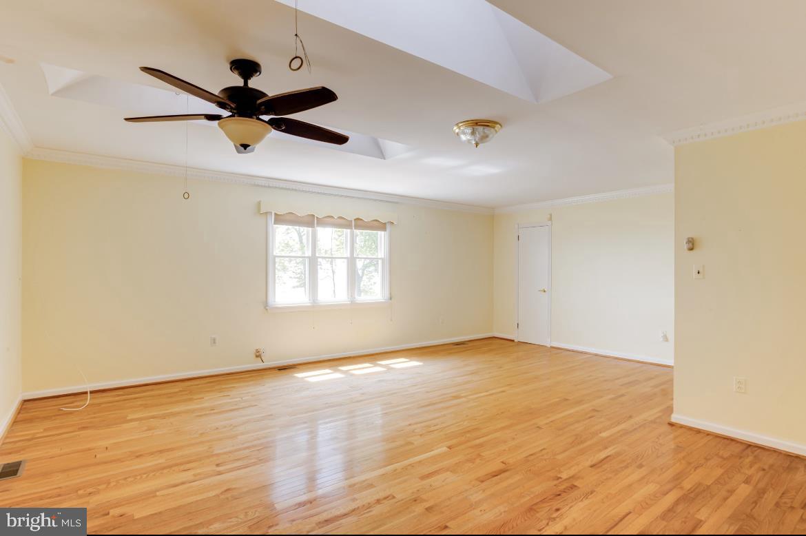 BOWLEYS QUARTERS - Residential