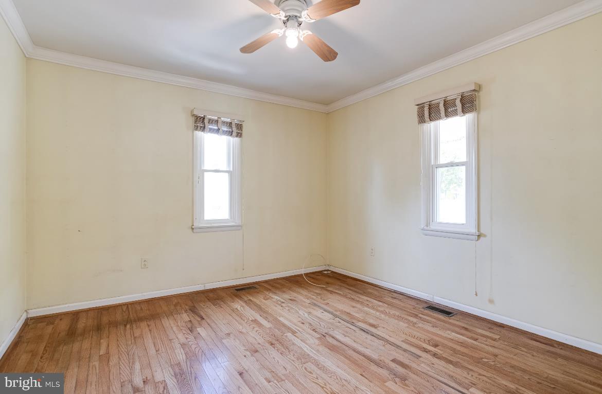 BOWLEYS QUARTERS - Residential