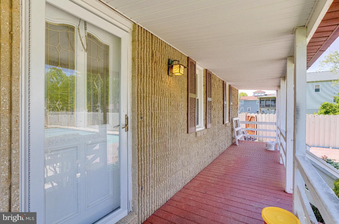 BOWLEYS QUARTERS - Residential