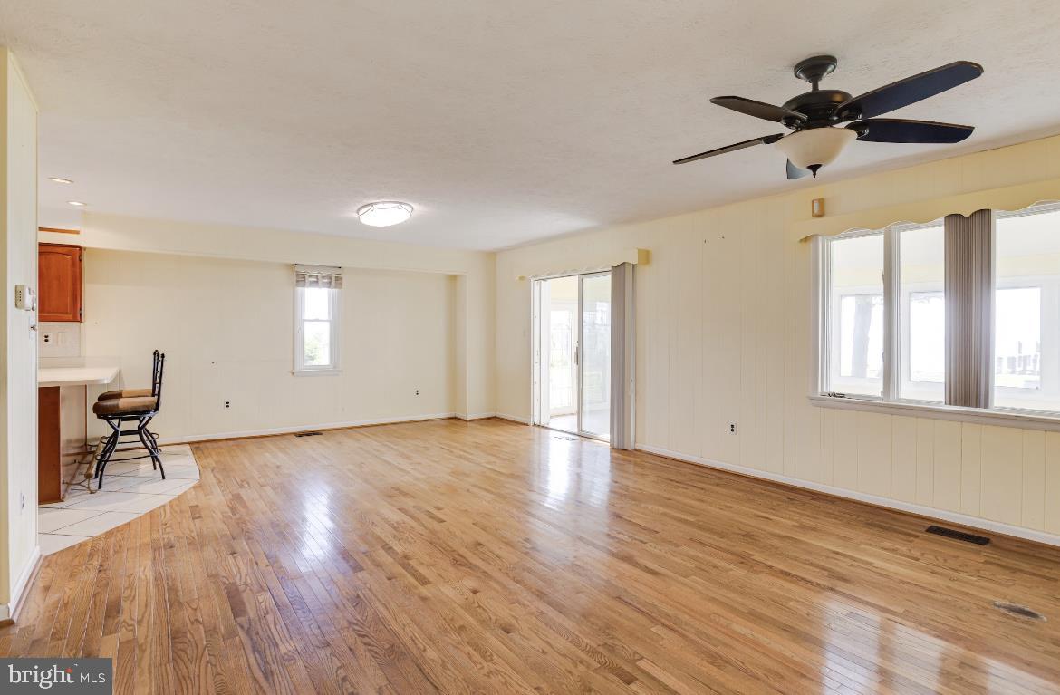 BOWLEYS QUARTERS - Residential