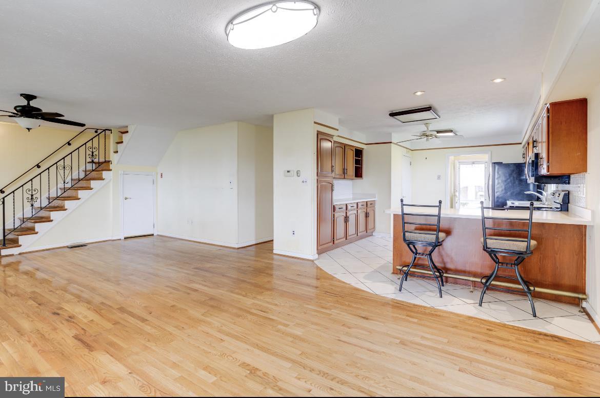 BOWLEYS QUARTERS - Residential