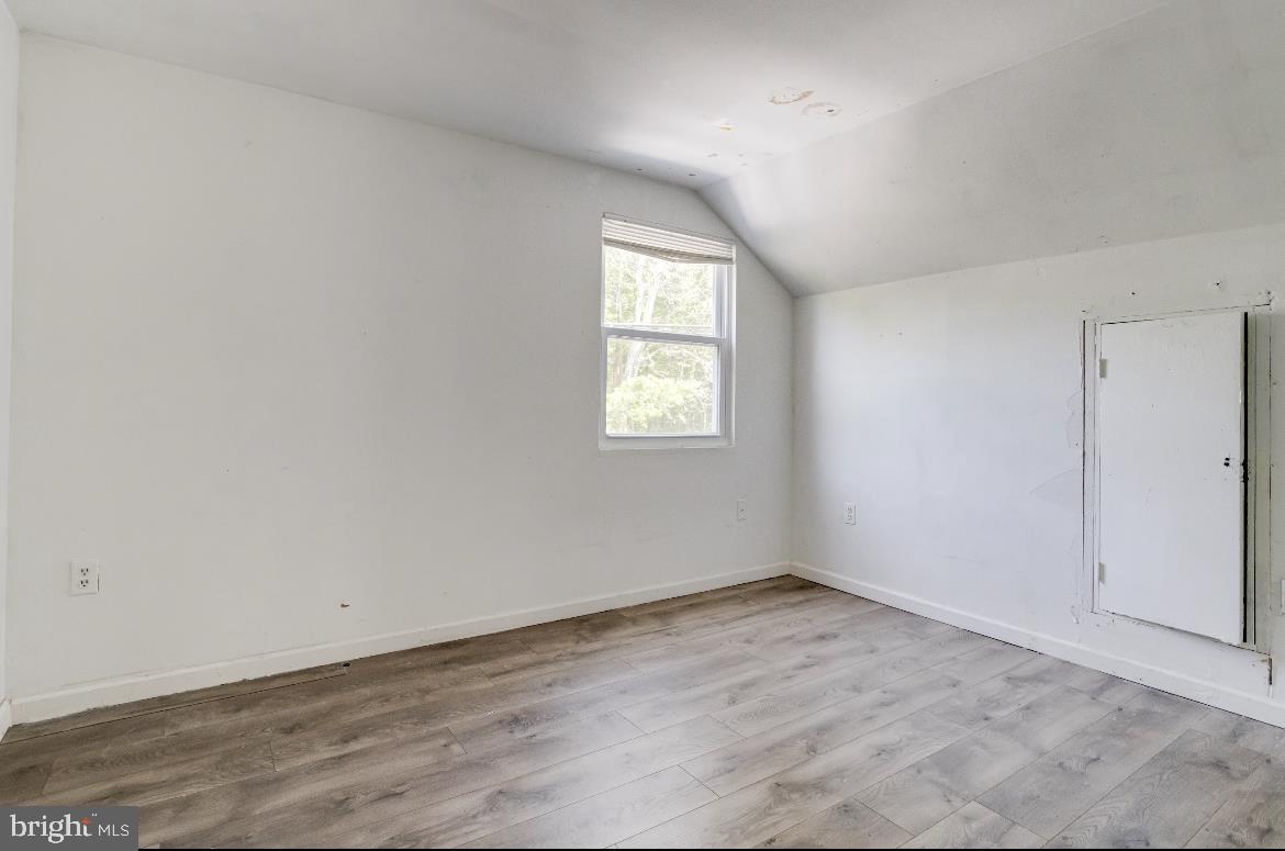 BOWLEYS QUARTERS - Residential