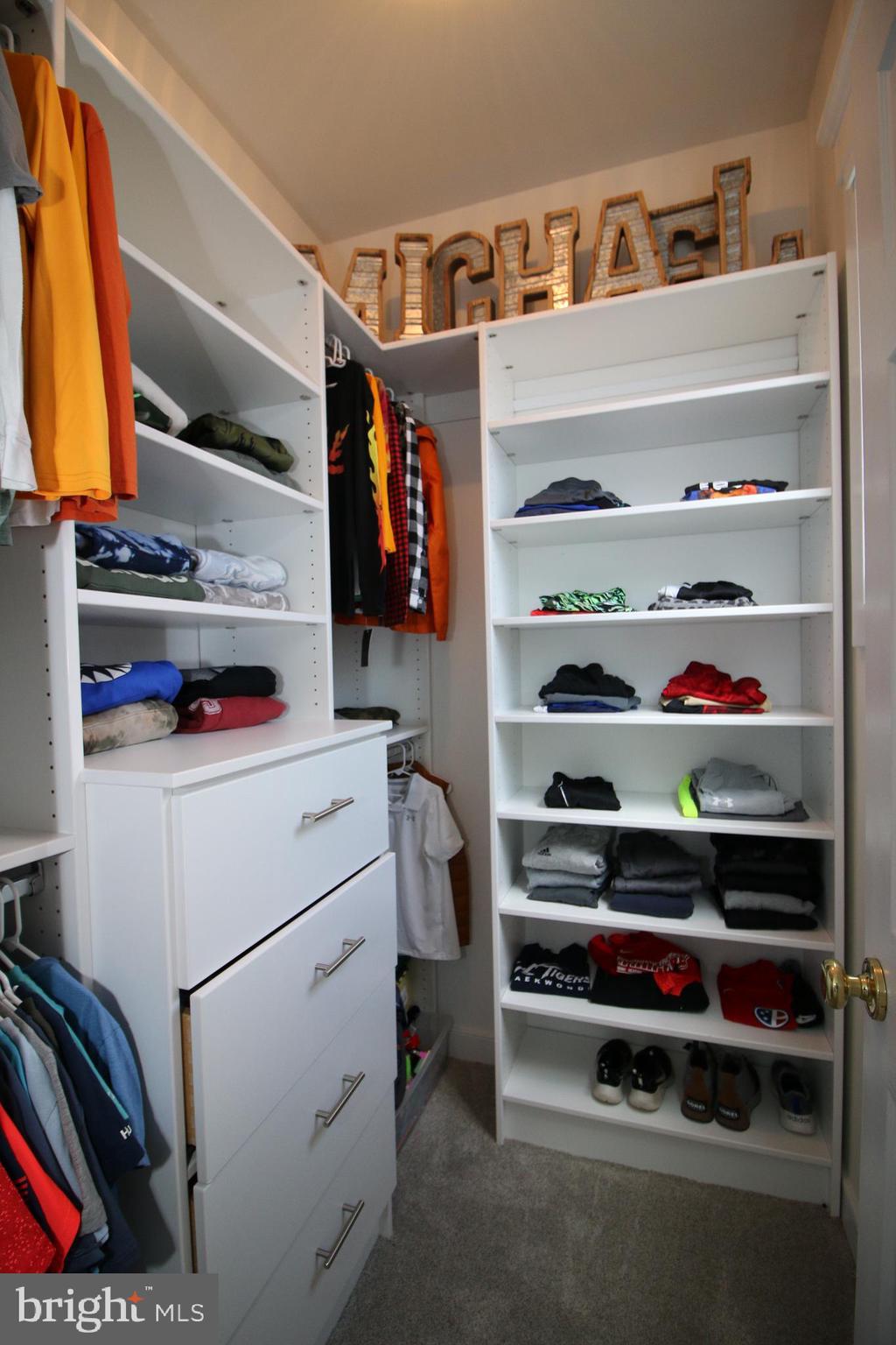 MEADOWS AT MORRIS FARM - Residential