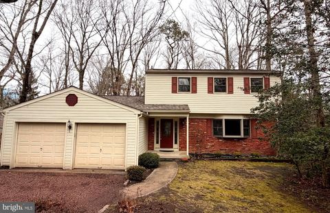 Homes For Sale - 11 Foxwood Lane<br/> MEDFORD, NJ 08055