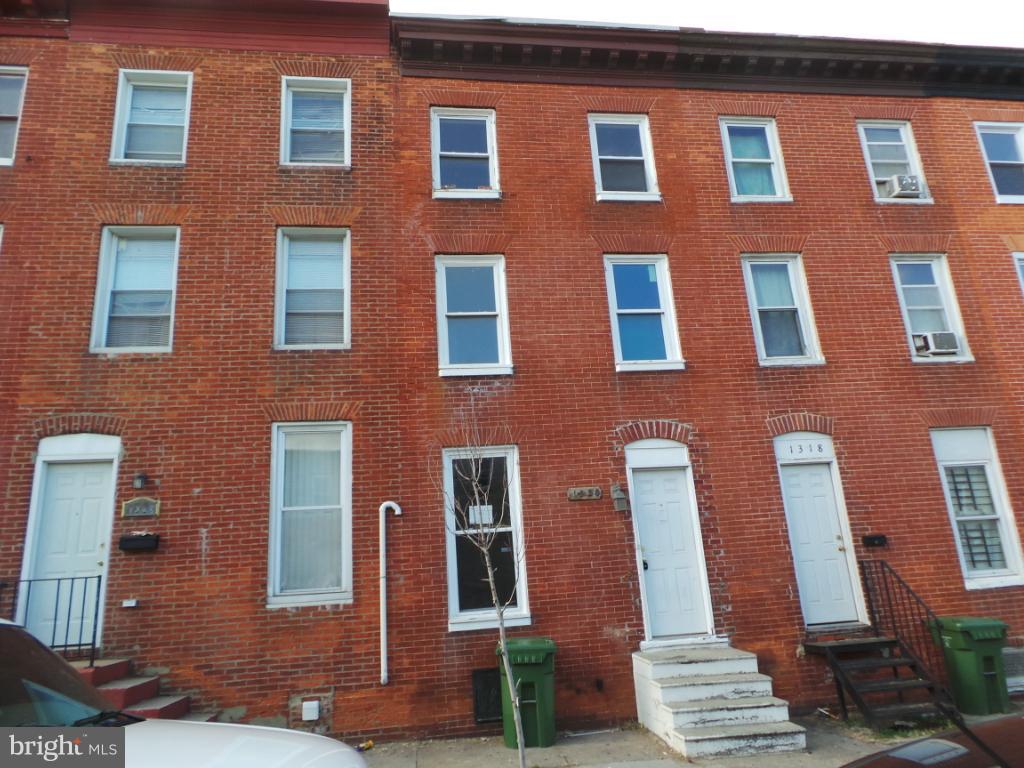 HOLLINS PARK - Residential