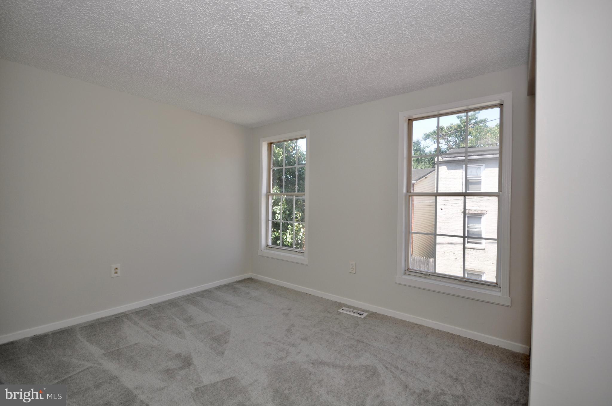 PIGTOWN HISTORIC DISTRICT - Residential Lease