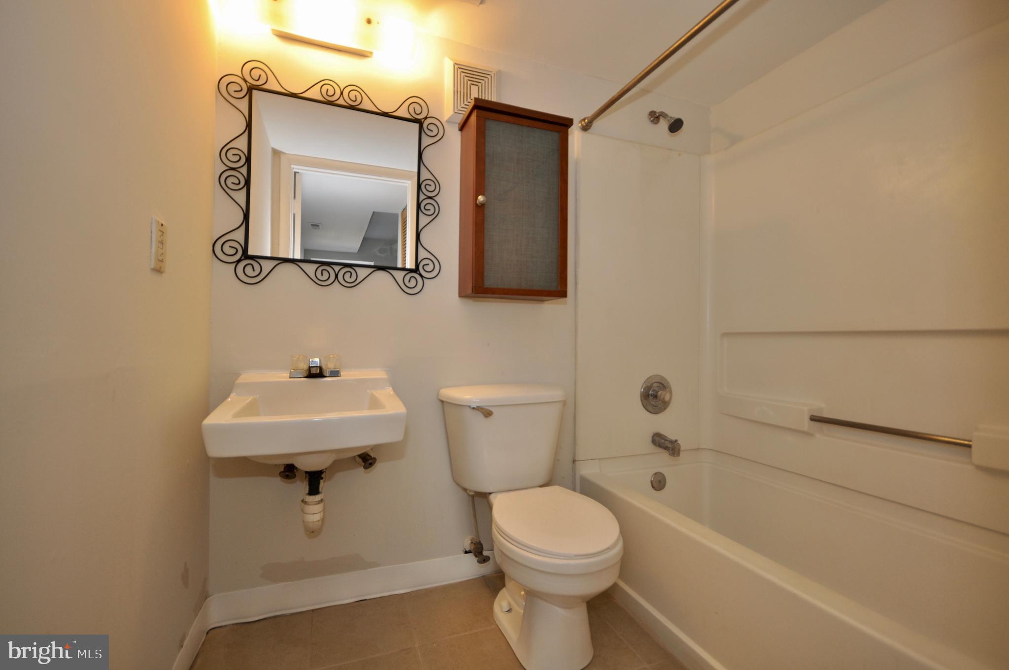 PIGTOWN HISTORIC DISTRICT - Residential Lease