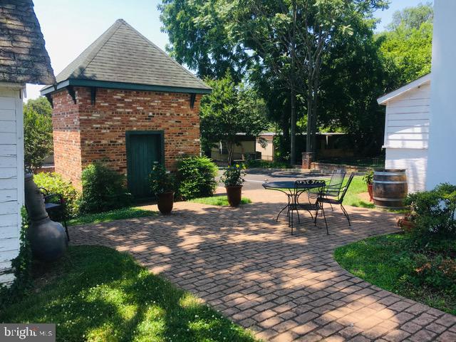 FLETCHER - Residential Lease