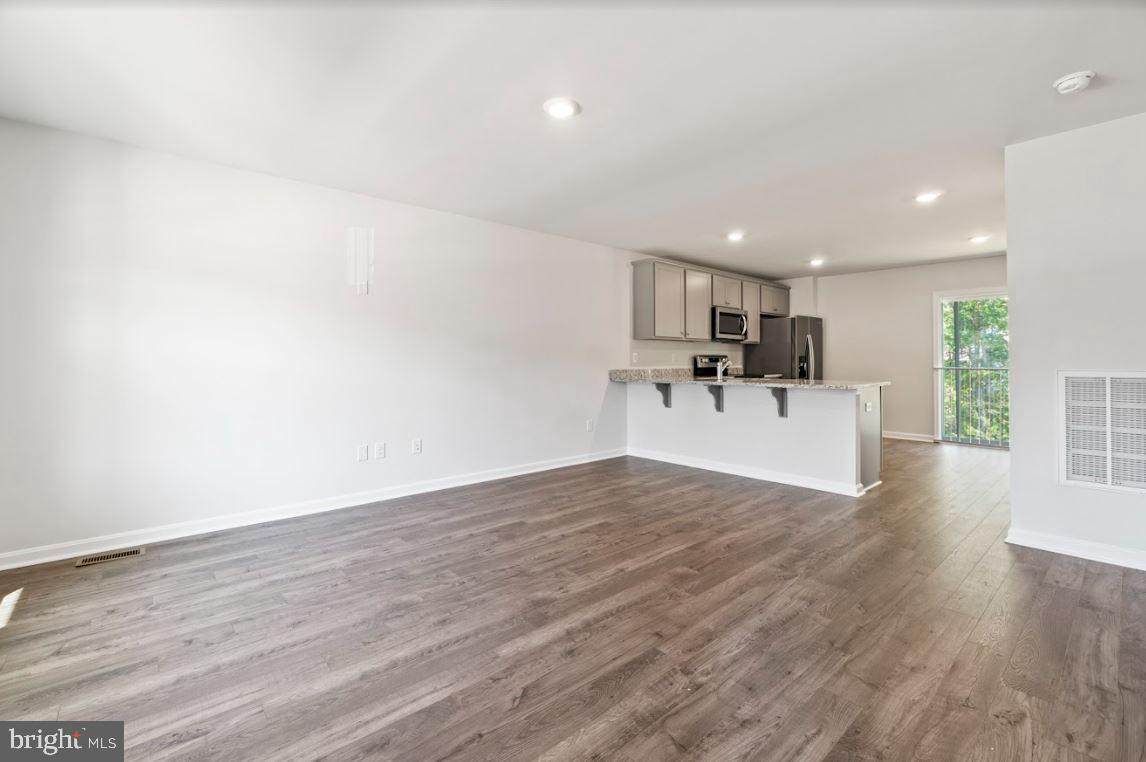 MAURY HEIGHTS - Residential