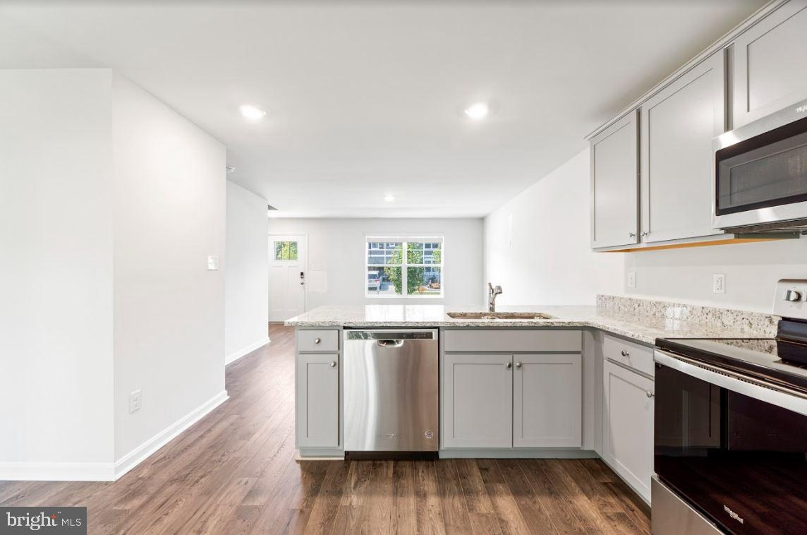 MAURY HEIGHTS - Residential