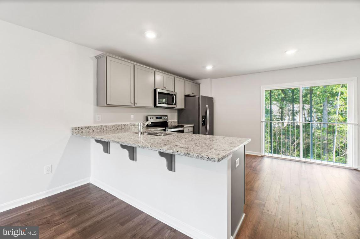 MAURY HEIGHTS - Residential