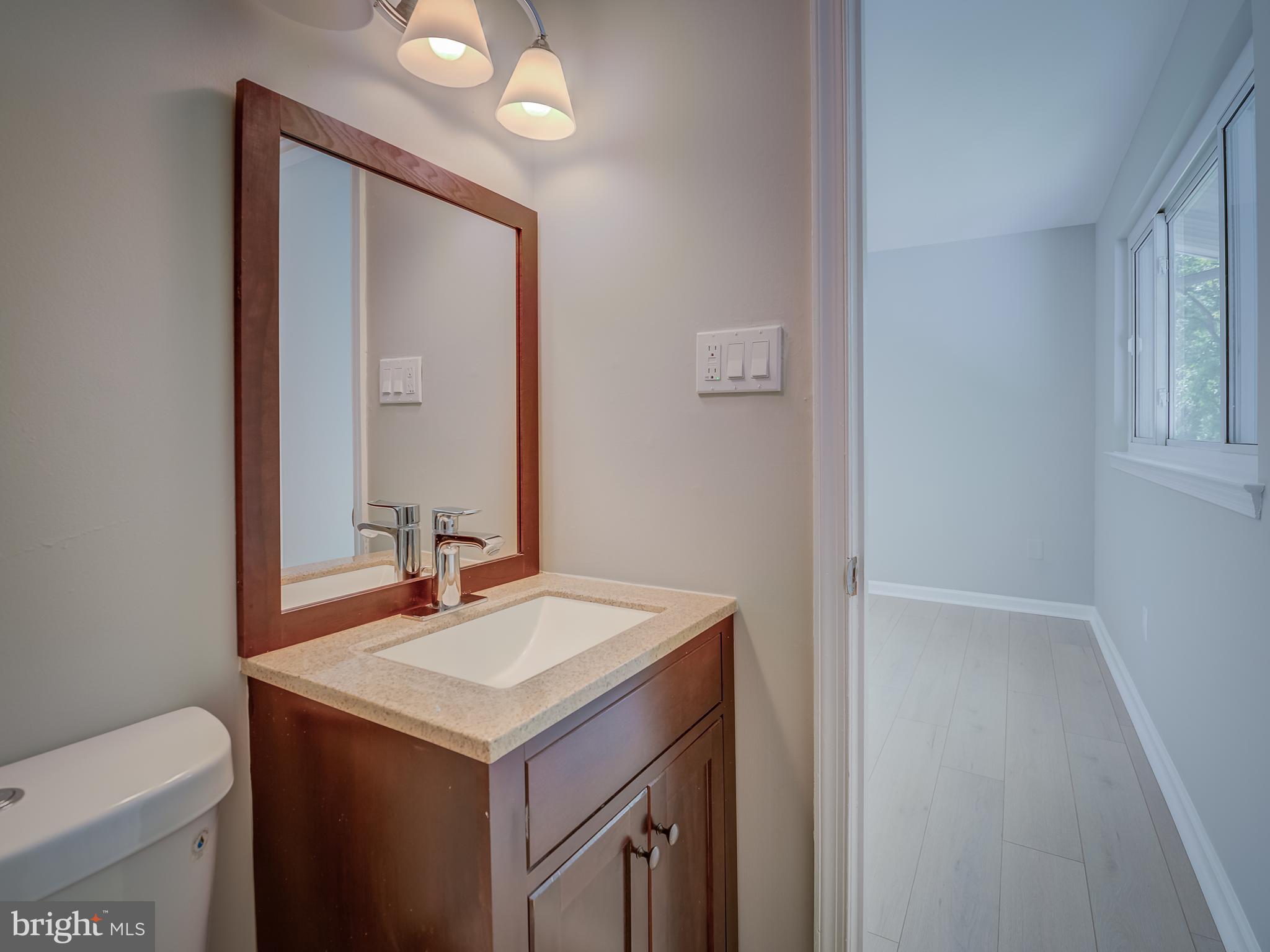 WEST SPRINGFIELD VILLAGE - Residential Lease