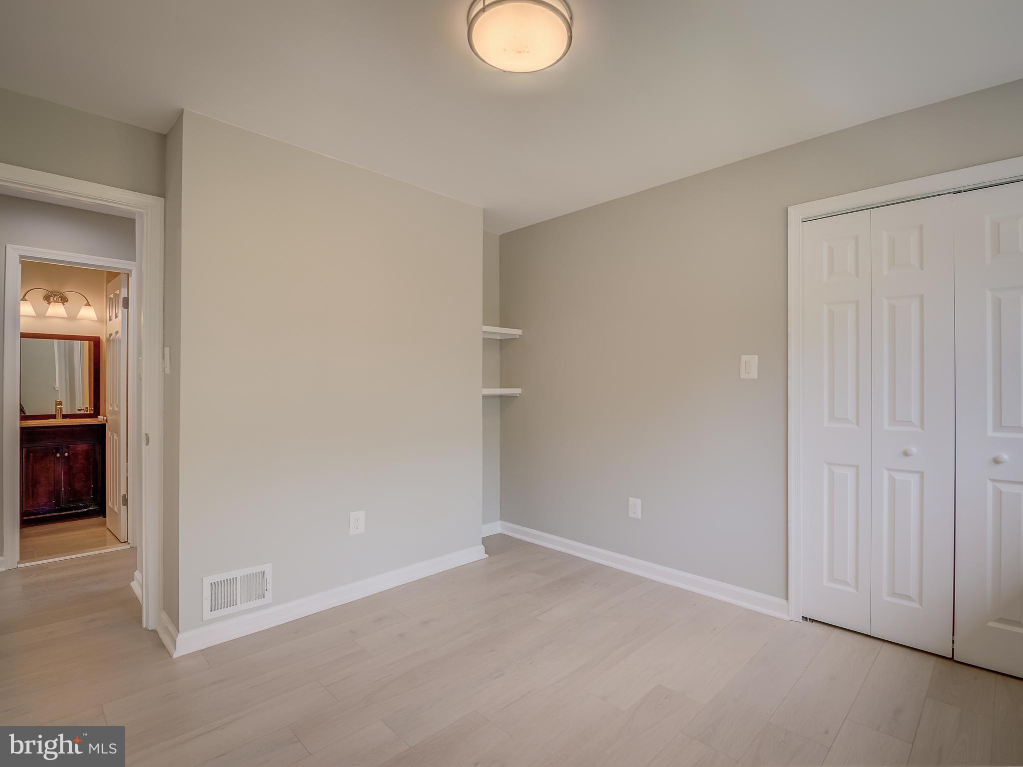 WEST SPRINGFIELD VILLAGE - Residential Lease