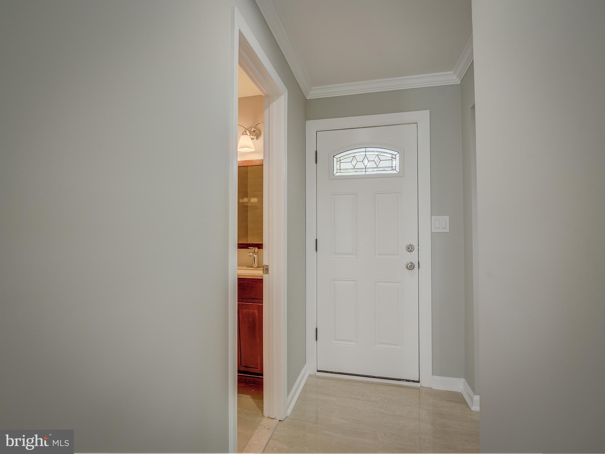 WEST SPRINGFIELD VILLAGE - Residential Lease