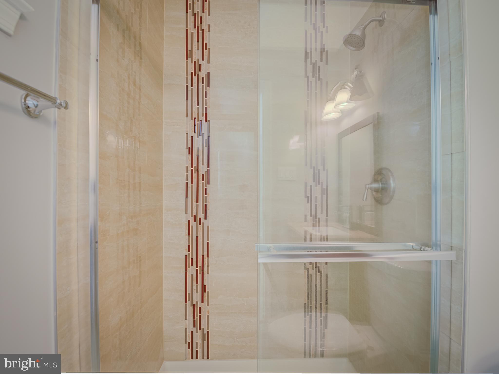 WEST SPRINGFIELD VILLAGE - Residential Lease