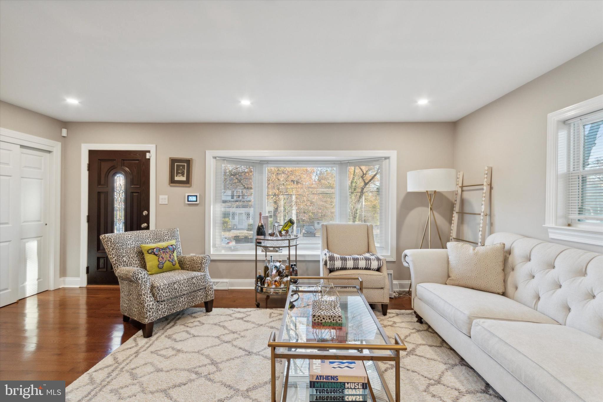 ELKINS PARK - Residential