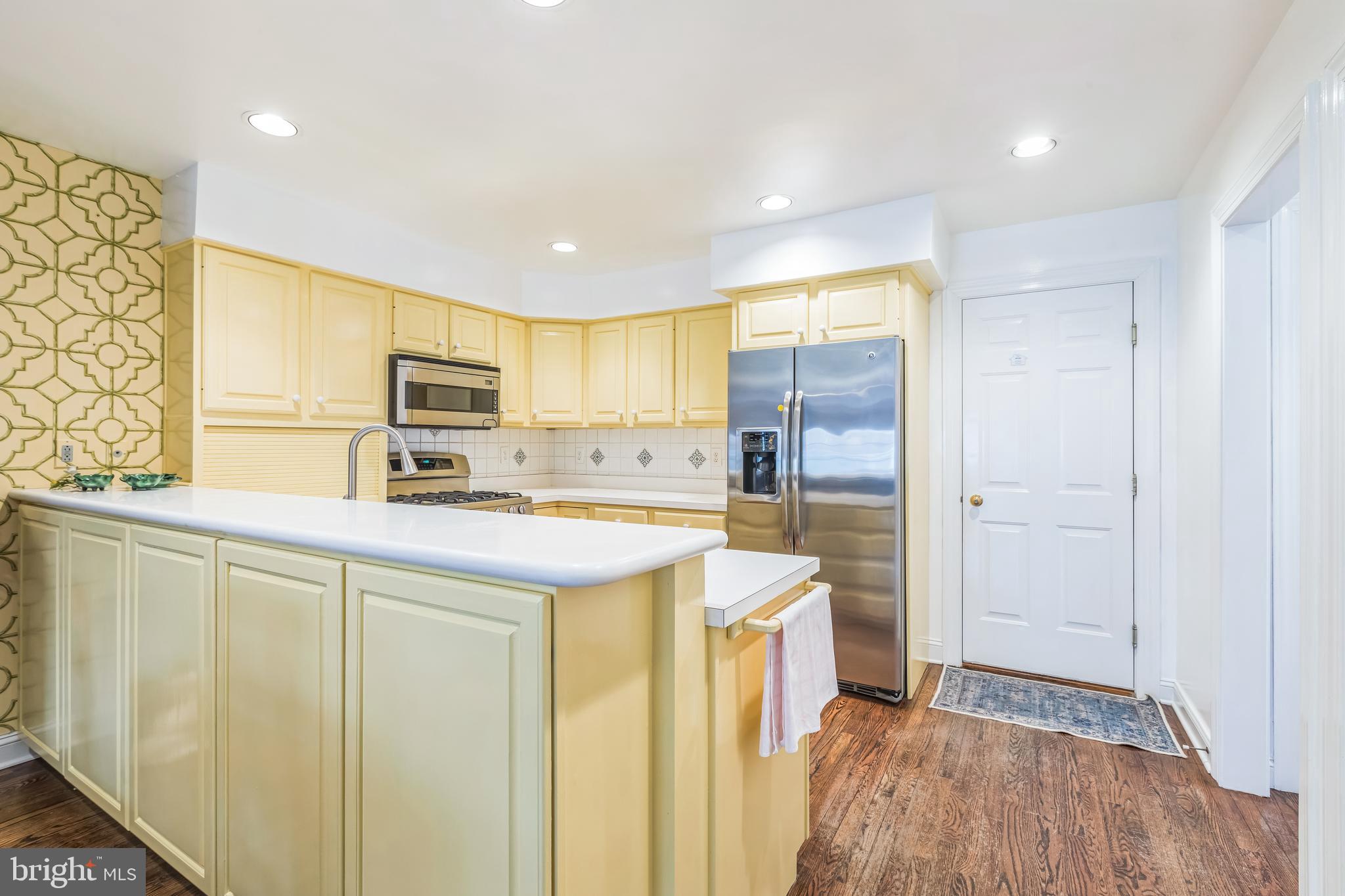 BELLE AIRE - Residential