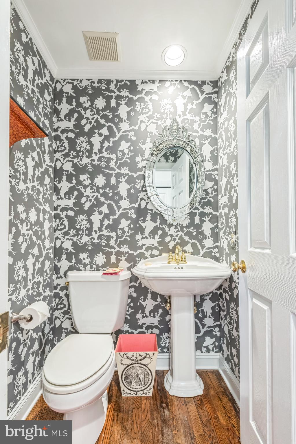 BELLE AIRE - Residential