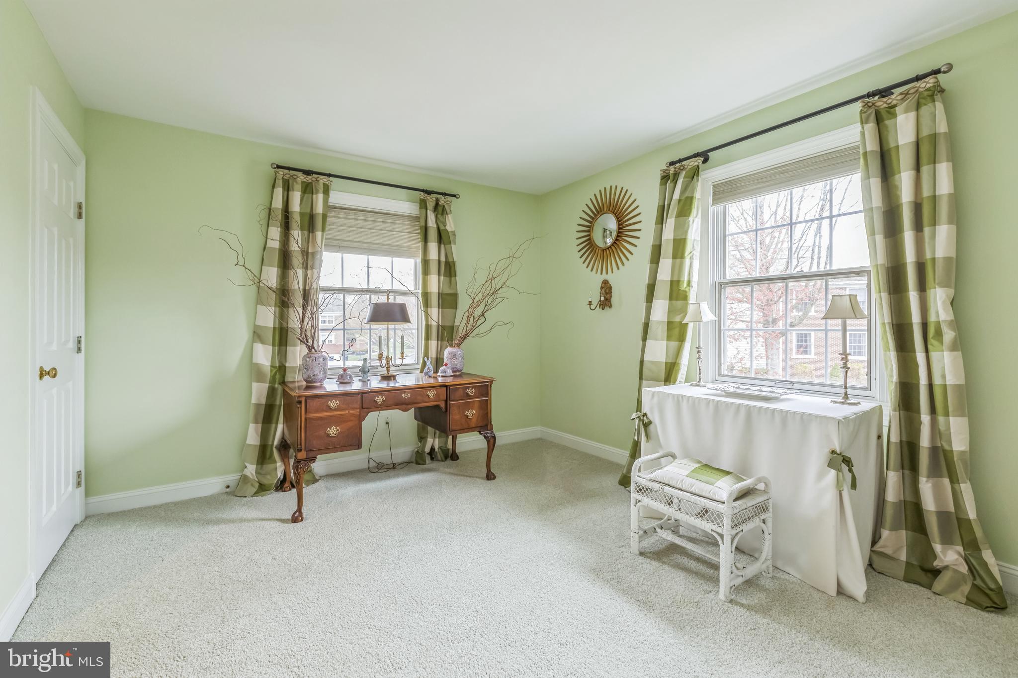 BELLE AIRE - Residential