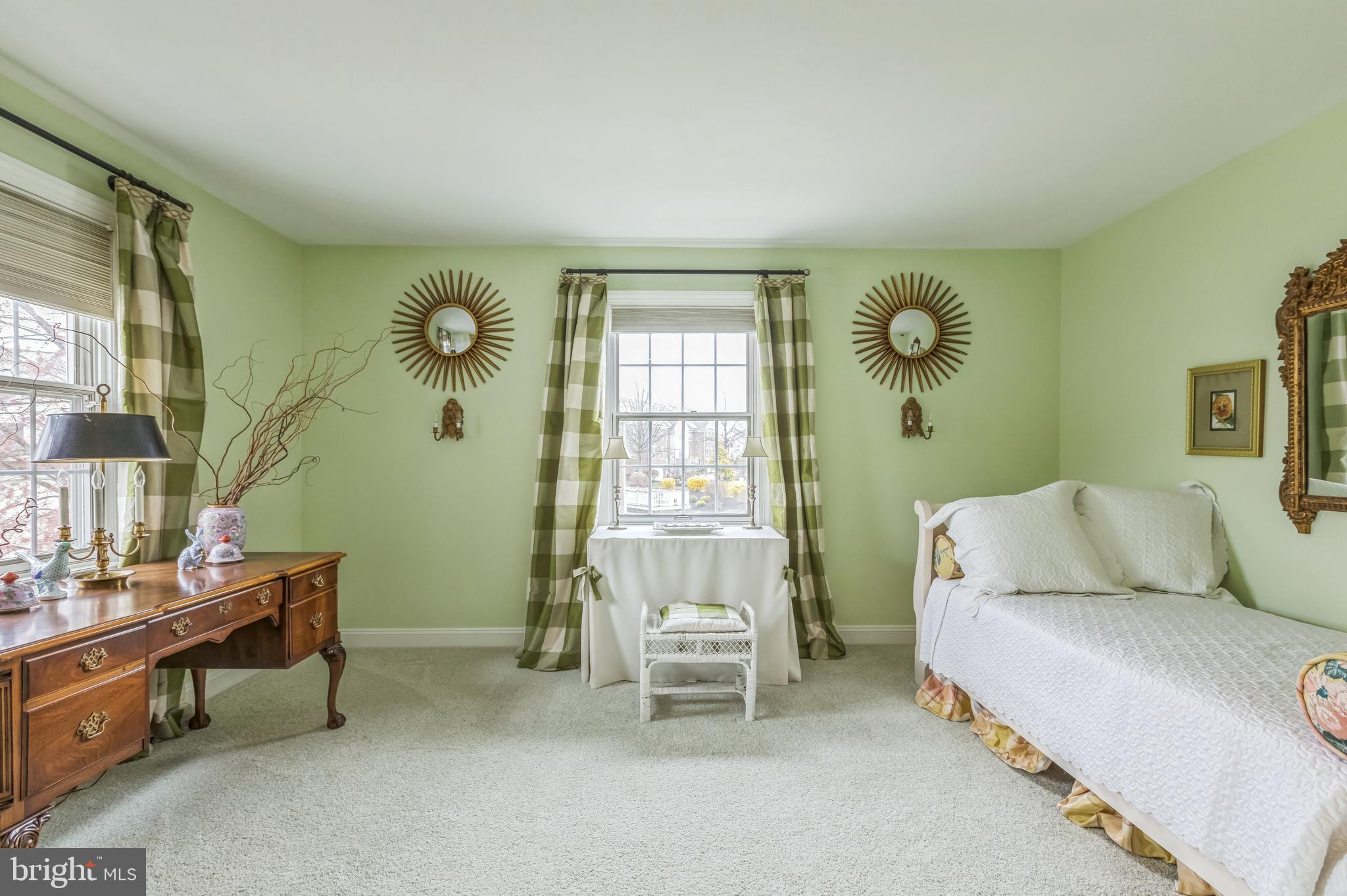 BELLE AIRE - Residential