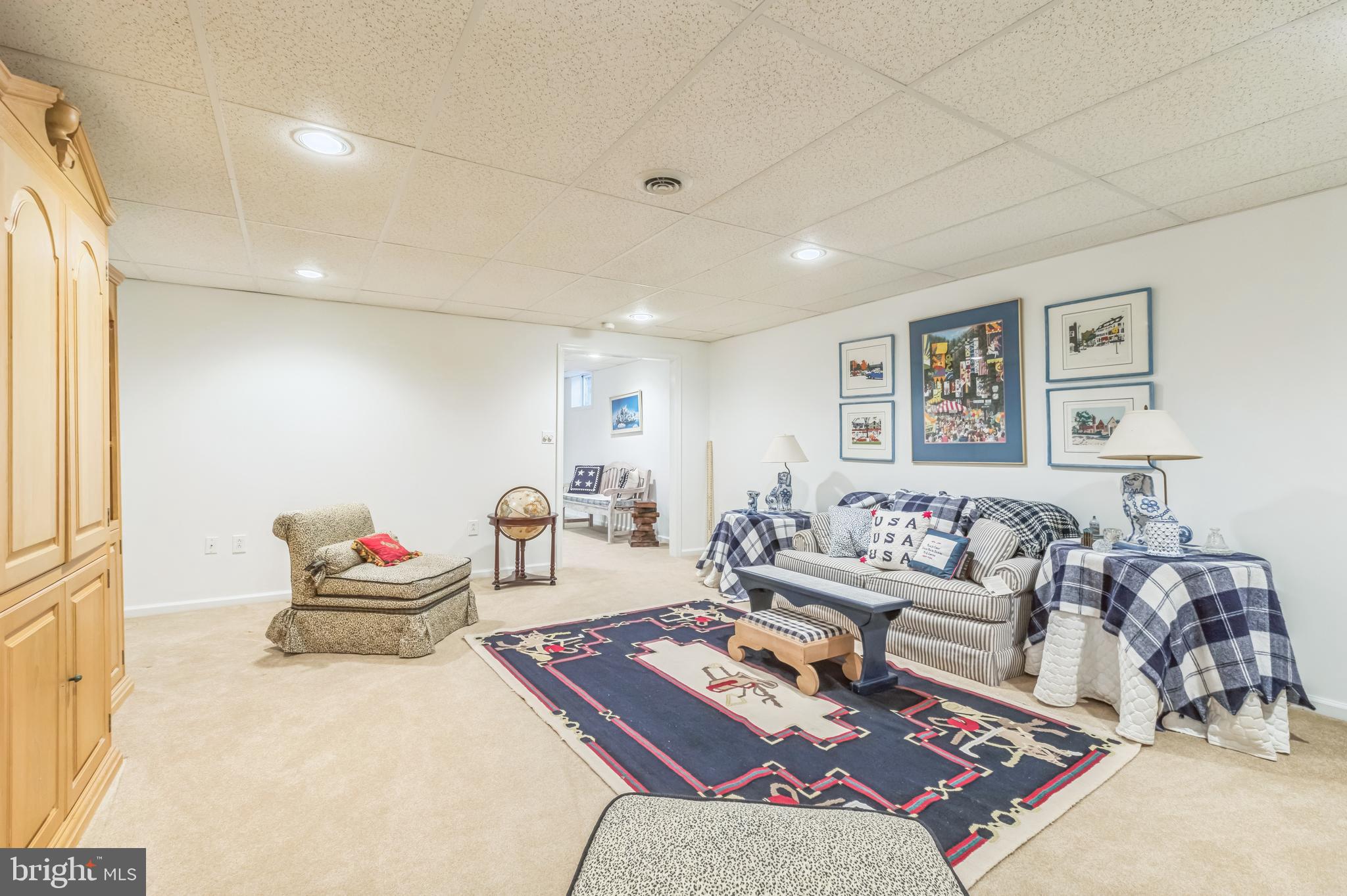 BELLE AIRE - Residential