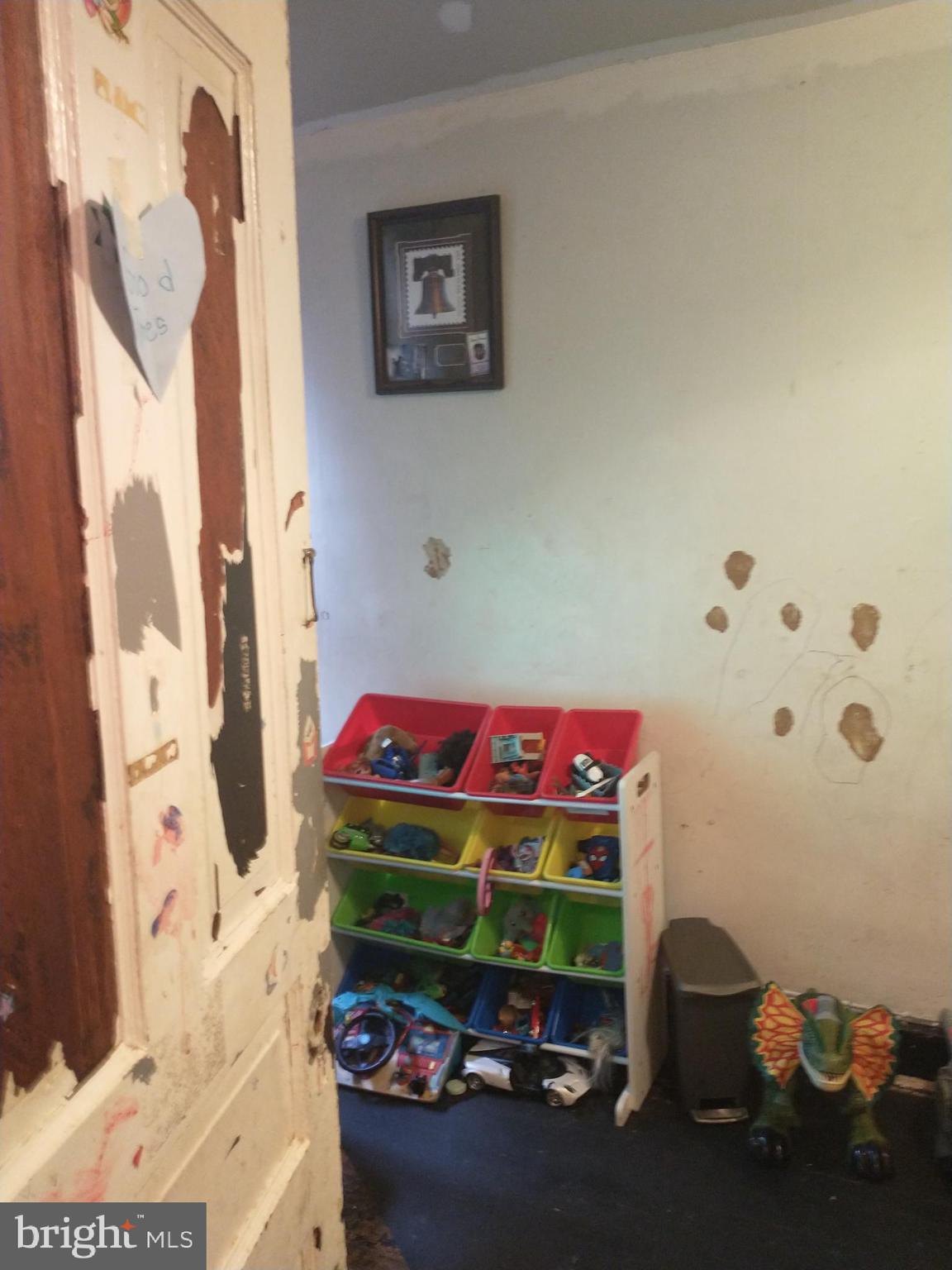 WEST PHILADELPHIA - Residential