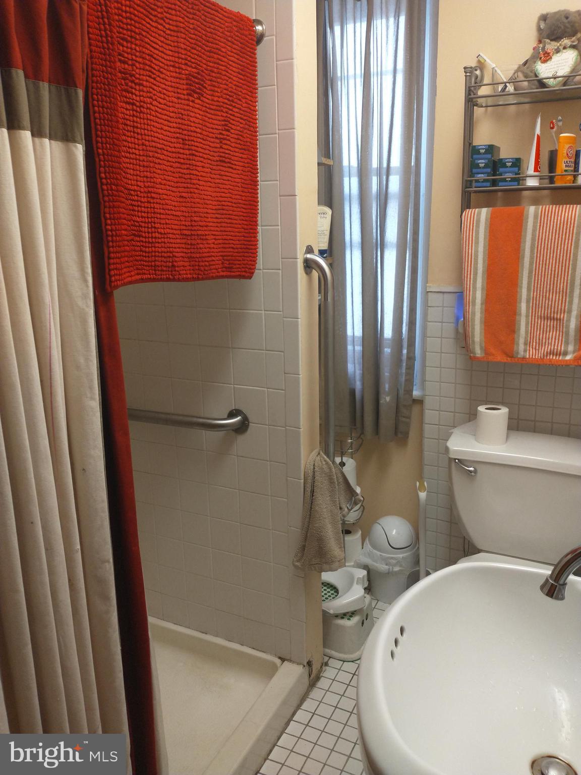 WEST PHILADELPHIA - Residential