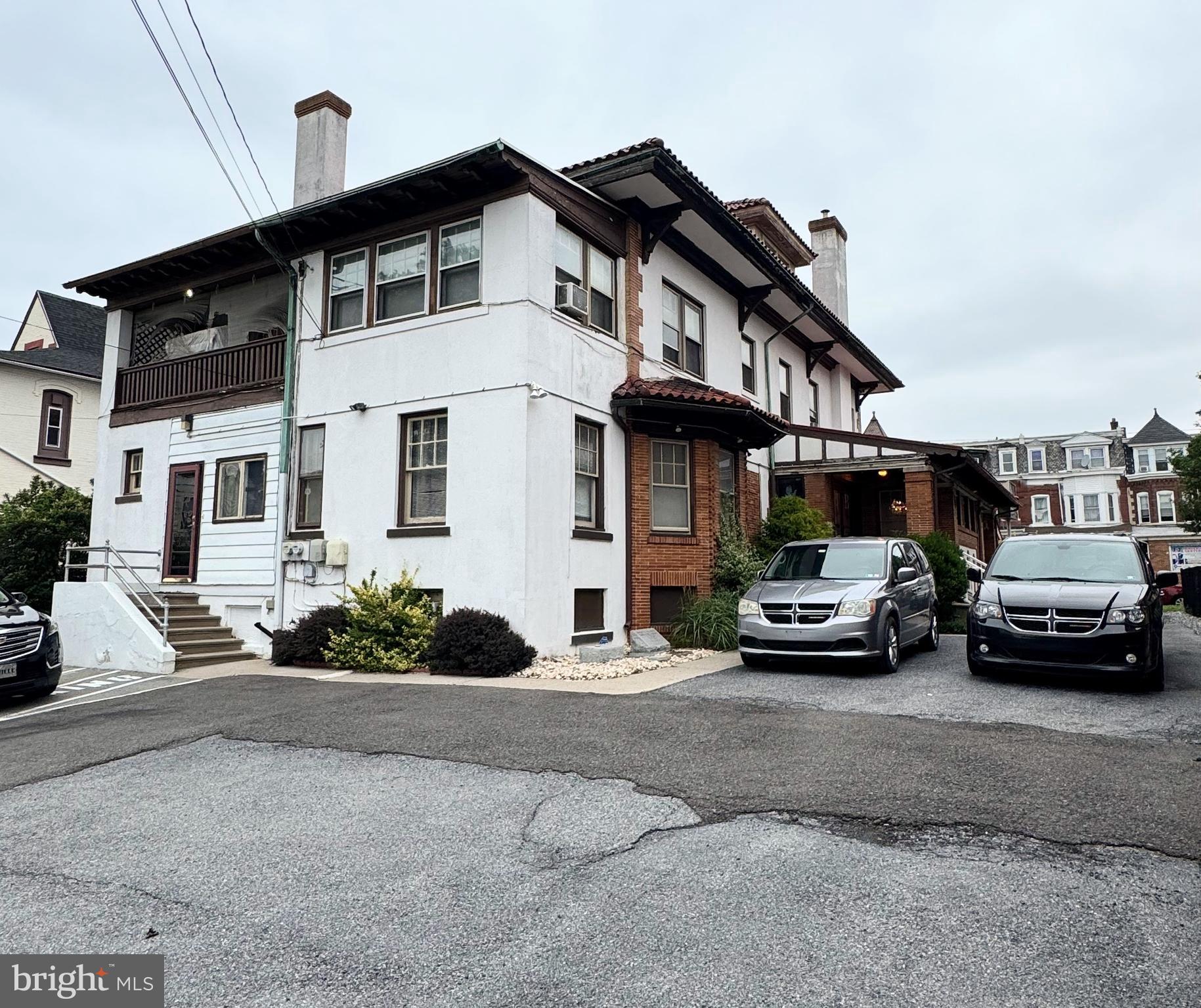 1310 W HAMILTON STREET 1314