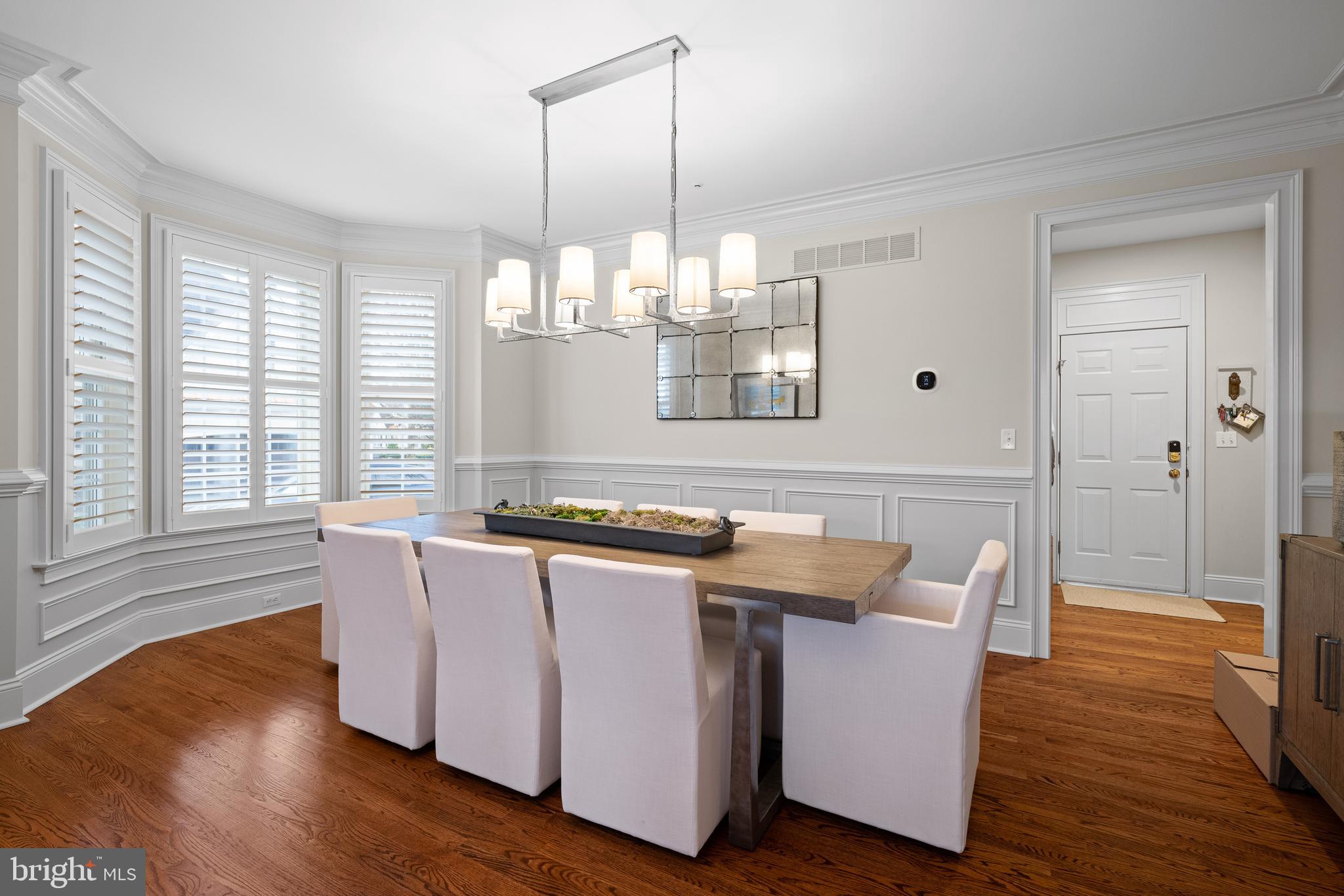 WALNUT HILL - Residential