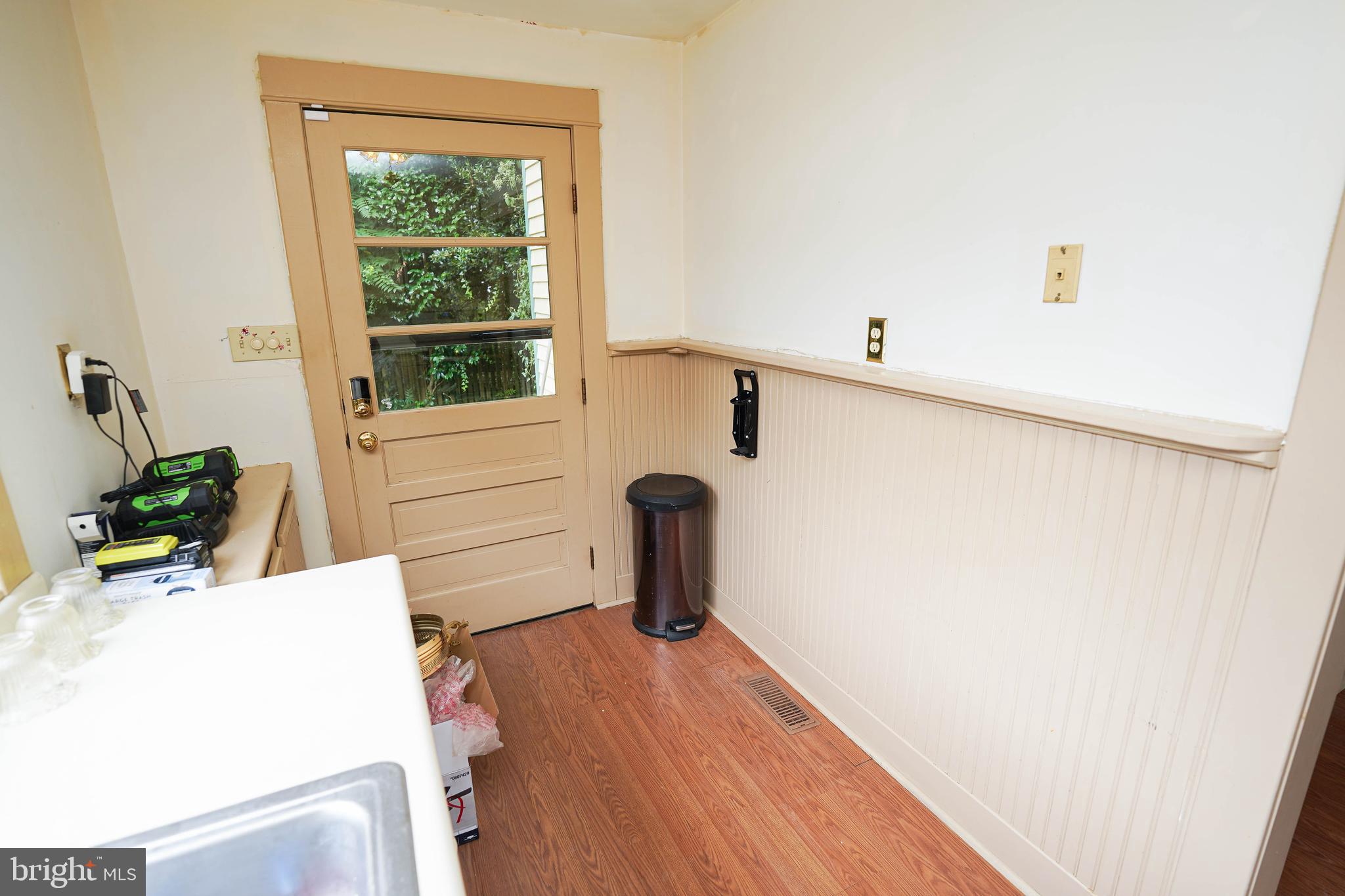 NEWTOWN HISTORIC DISTRIC - Residential