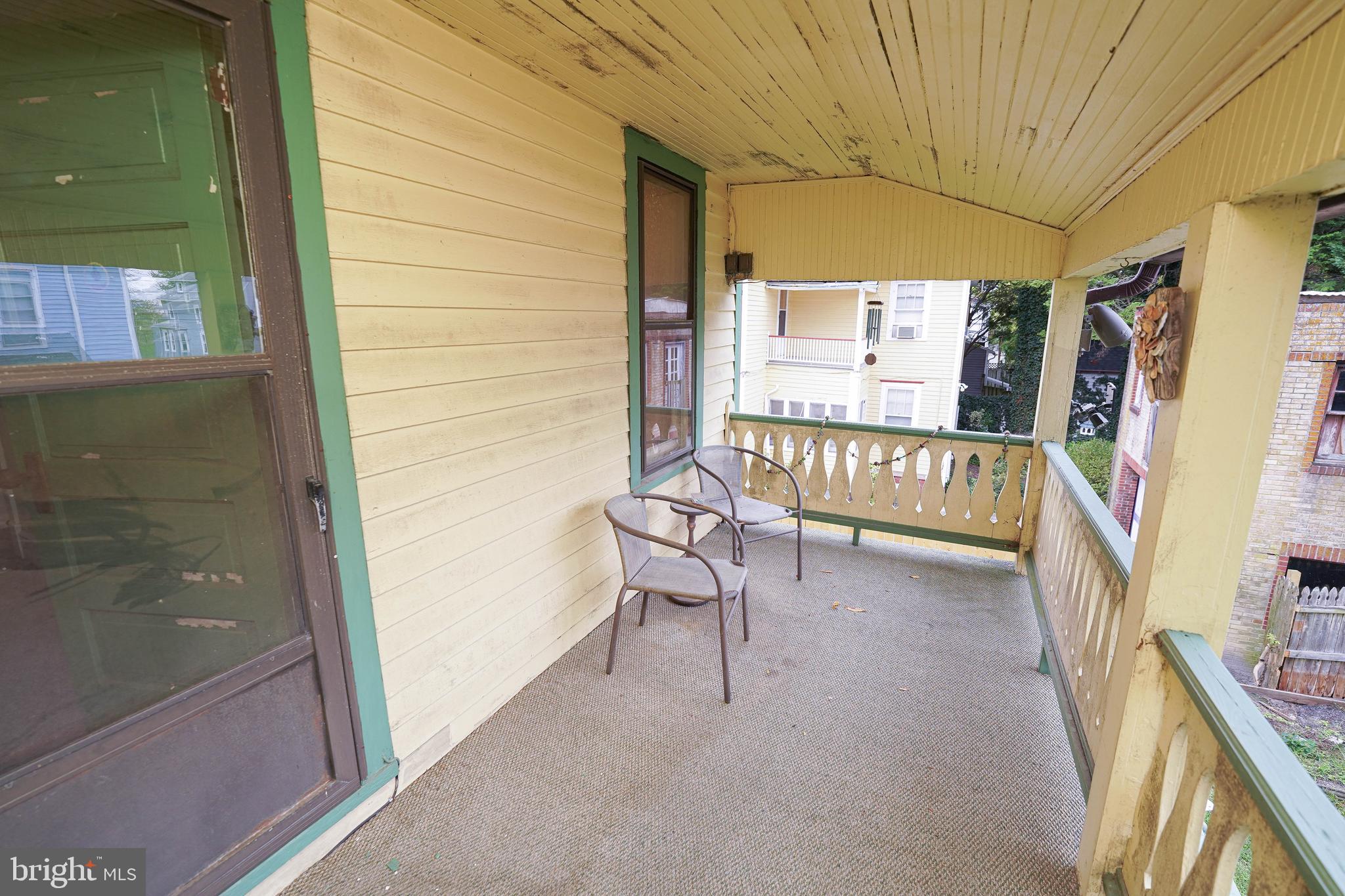 NEWTOWN HISTORIC DISTRIC - Residential