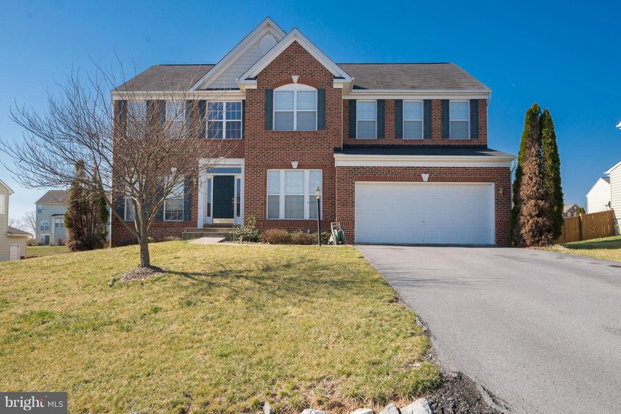 Welcome Home! 3 Levels, Large Kitchen/Family Room With Fireplace Hardwoods Throughout Most Of Main Level, Formal Livingb Room And Dining Room, Half Acre Lot With Fenced In Back Yard, Level Lot, Basement Finished Area Includes, 14x15 Rec Room, Full Bath, 19x18 Storage Area-Ready to Be Finished! Close To Commuter Rt 81.