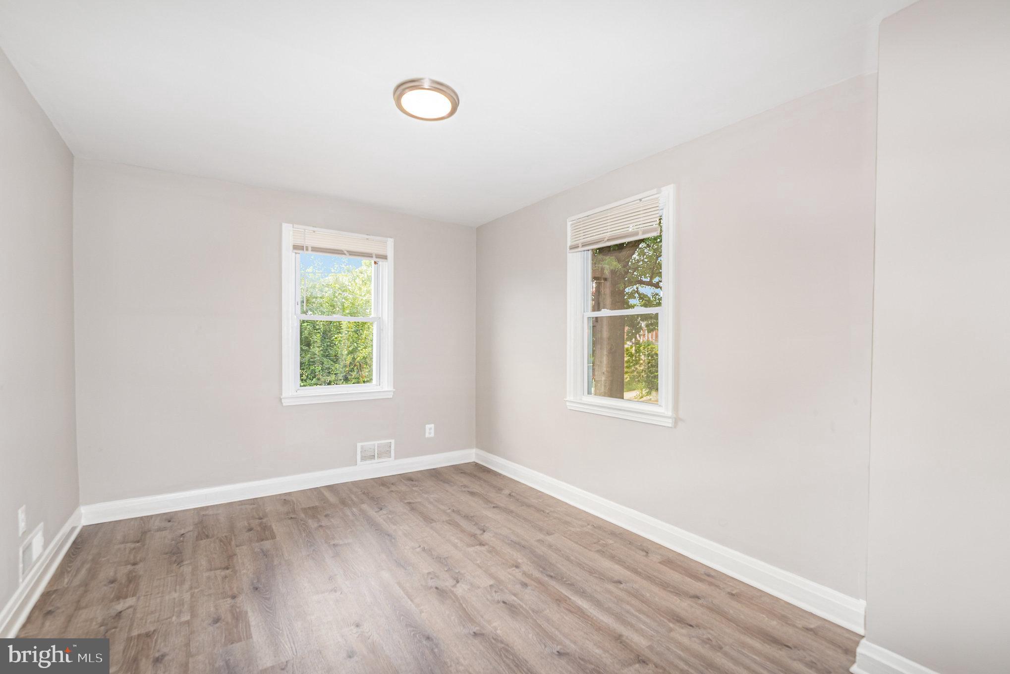 RIDGELEIGH - Residential