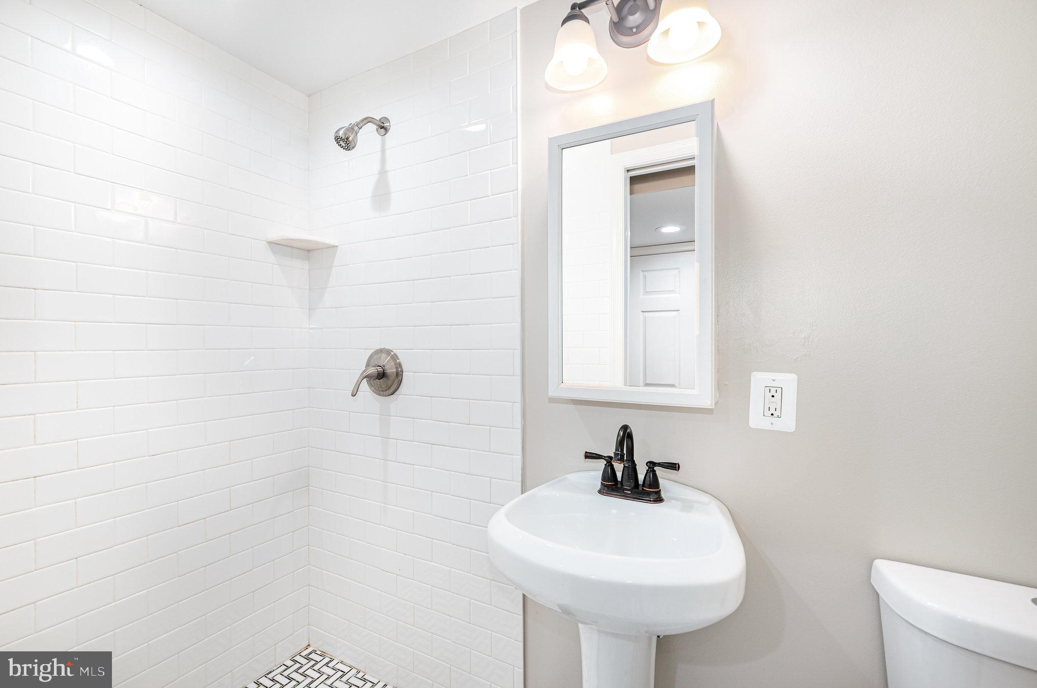 RIDGELEIGH - Residential