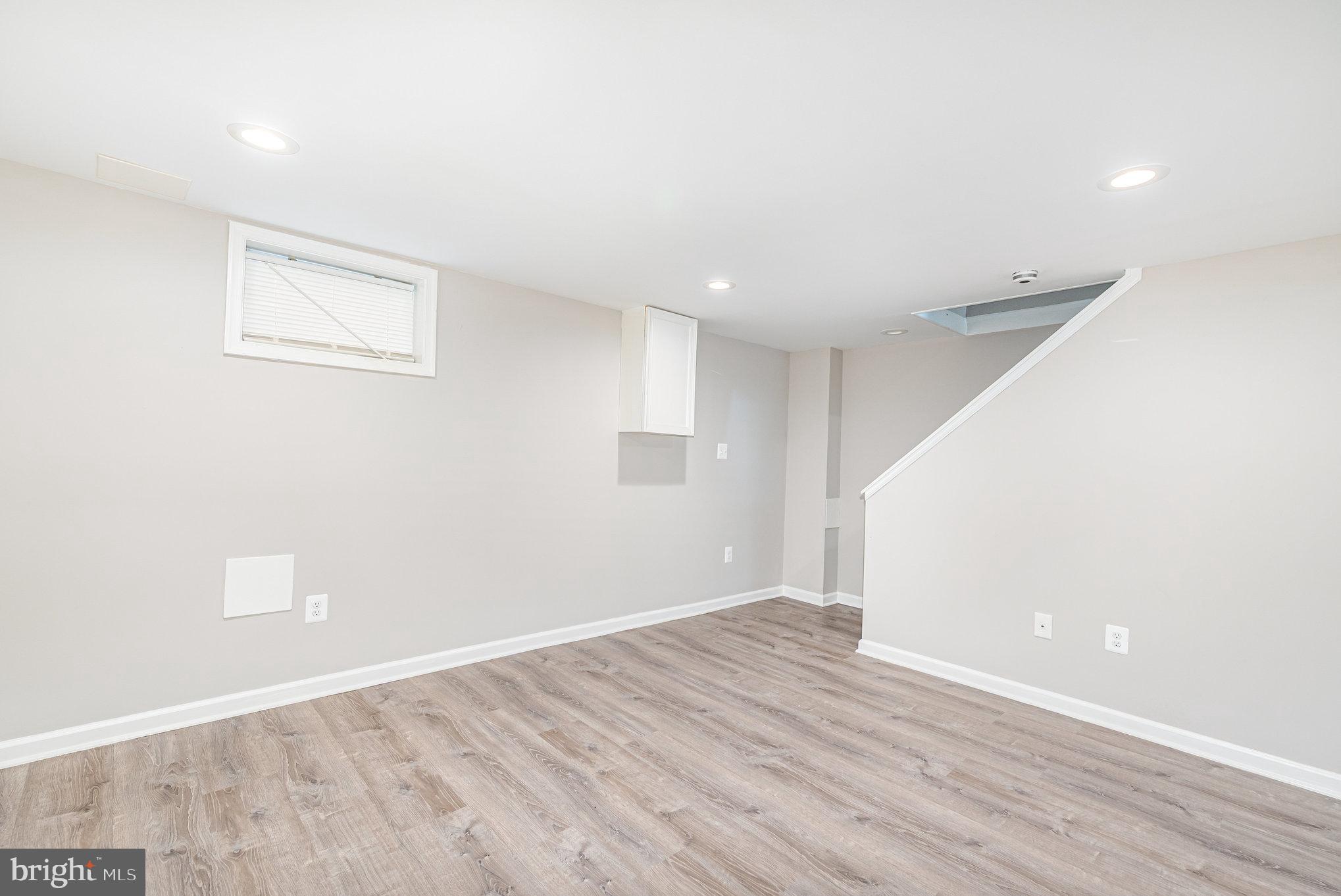 RIDGELEIGH - Residential