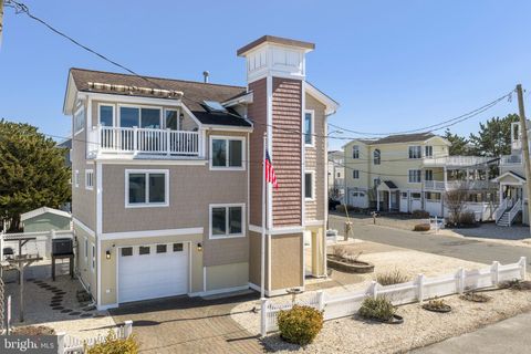 Homes For Sale - 25 W Julia Avenue<br/> LONG BEACH TOWNSHIP, NJ 08008