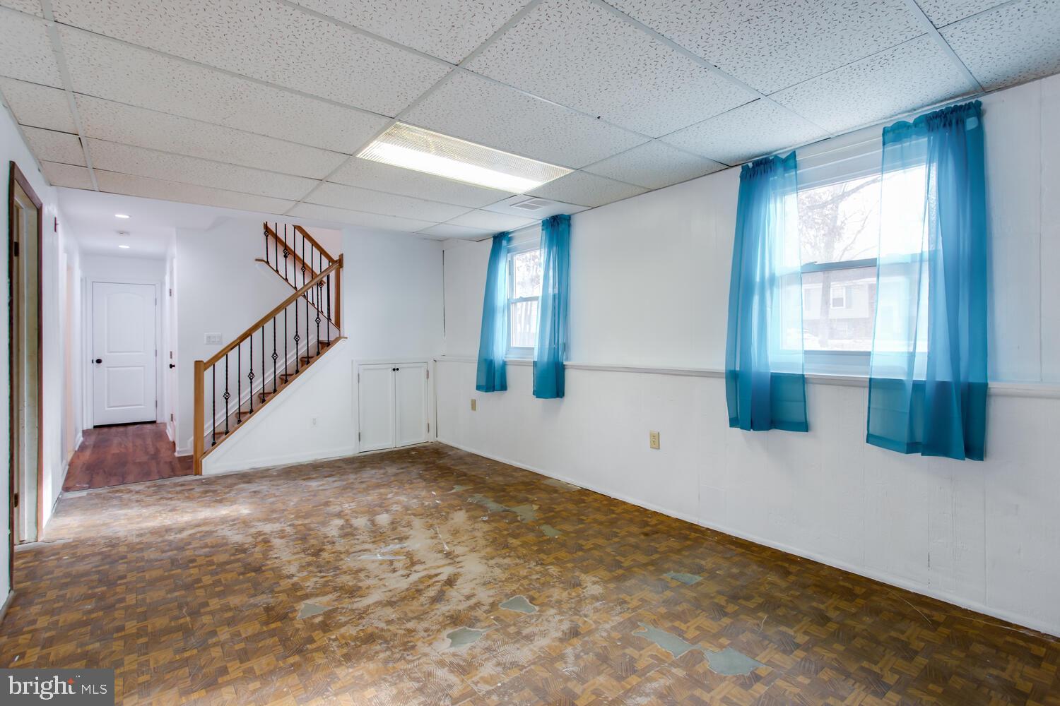 BANNISTER - Residential