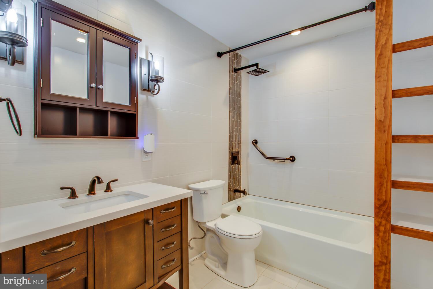 BANNISTER - Residential