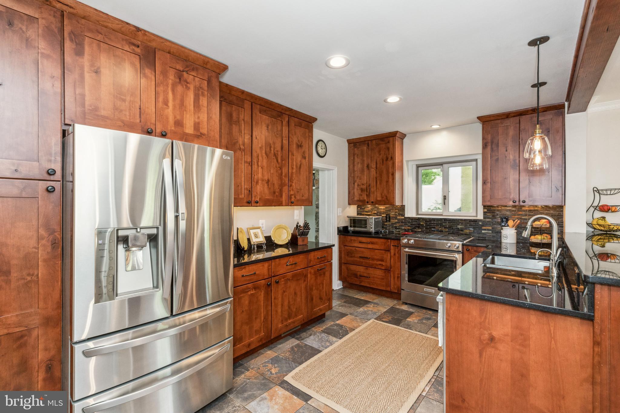 STONELEIGH - Residential