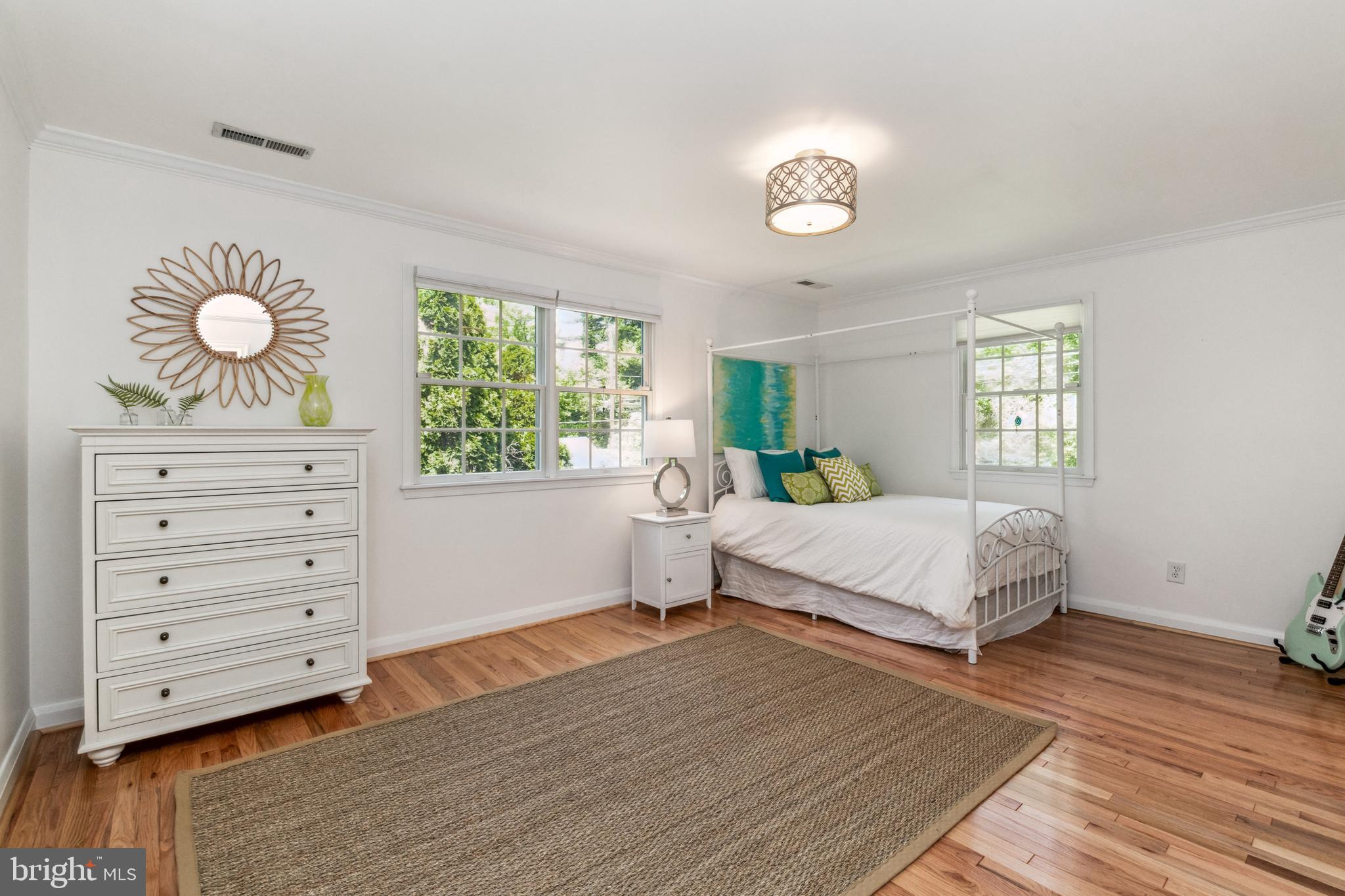 STONELEIGH - Residential