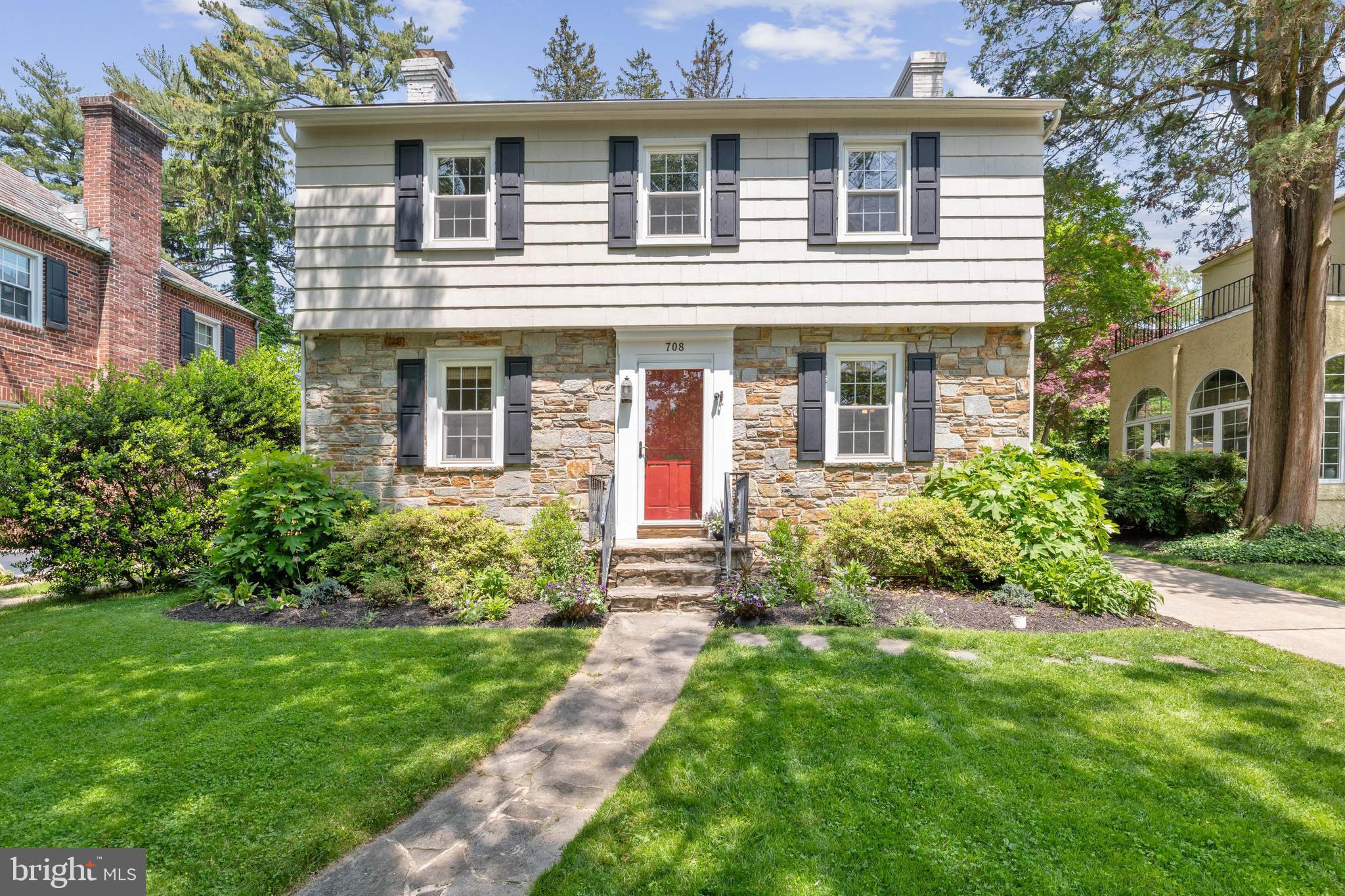 STONELEIGH - Residential