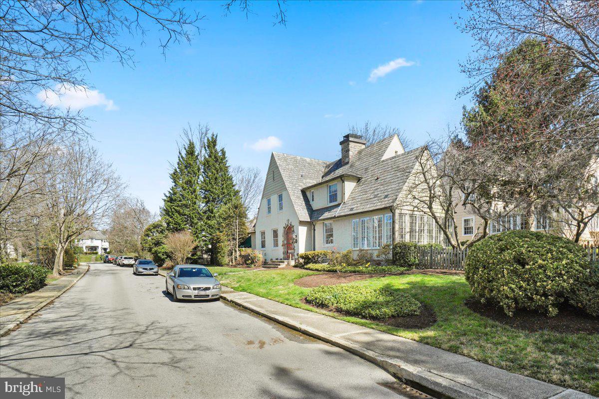 GREATER HOMELAND HISTORIC DISTRICT - Residential