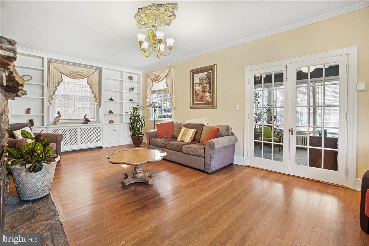 GREATER HOMELAND HISTORIC DISTRICT - Residential