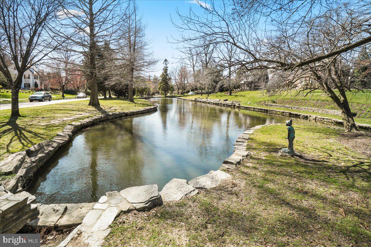 GREATER HOMELAND HISTORIC DISTRICT - Residential