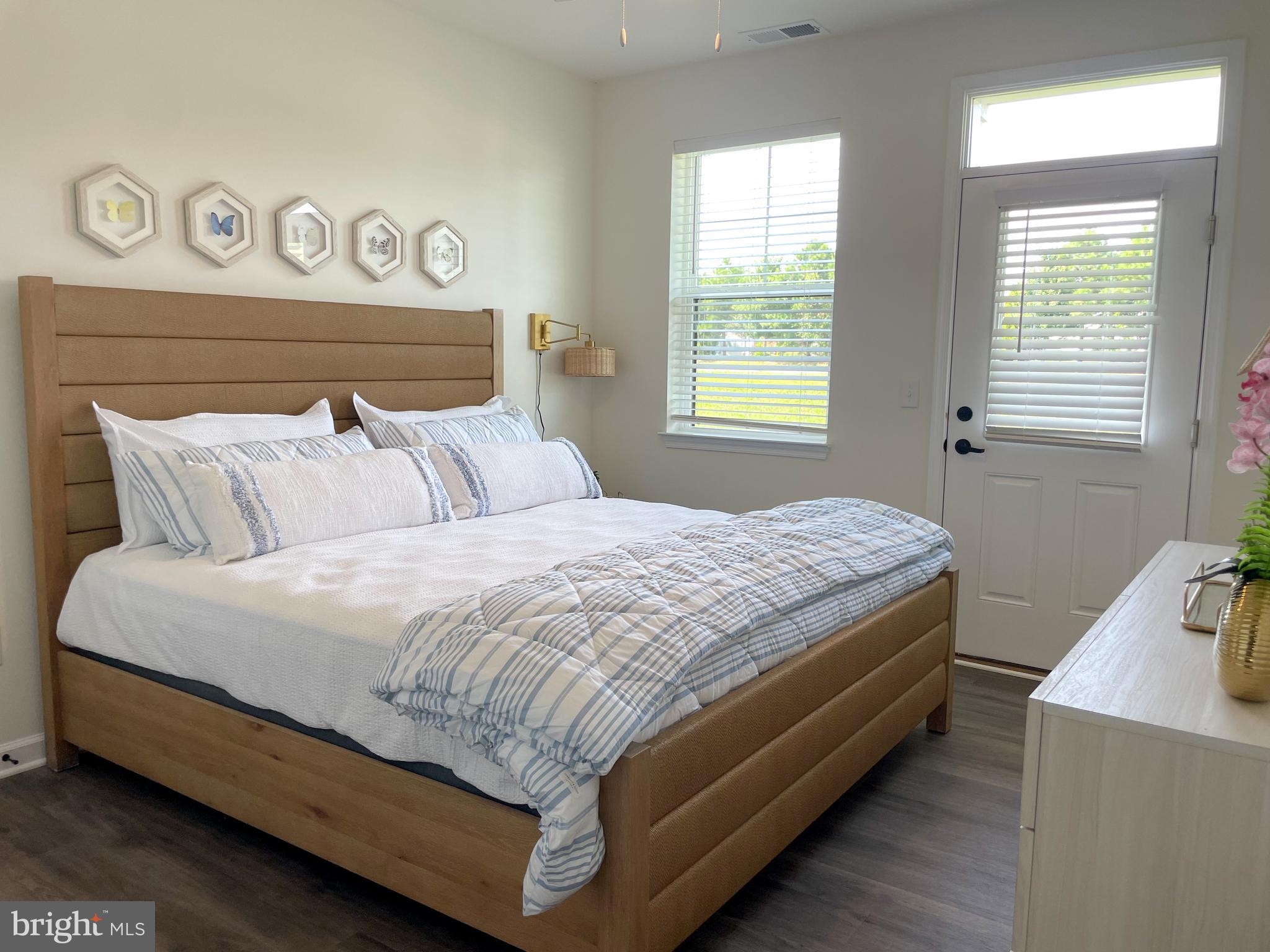 DUTCHMAN'S HARVEST - Residential