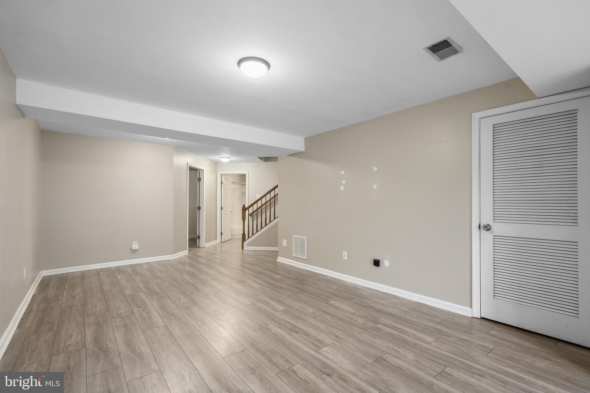 GREENHILL CROSSING - Residential