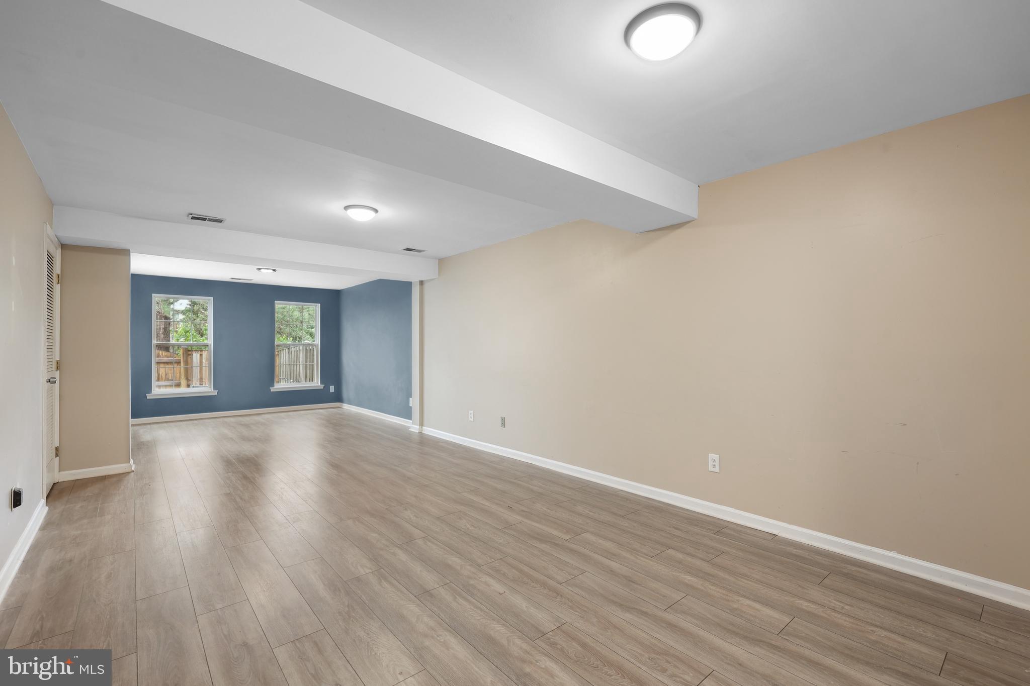 GREENHILL CROSSING - Residential