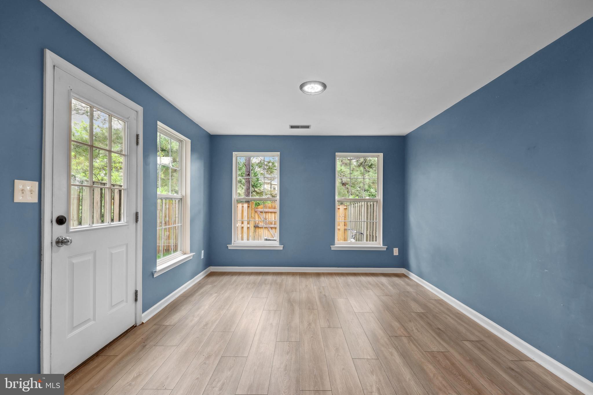 GREENHILL CROSSING - Residential