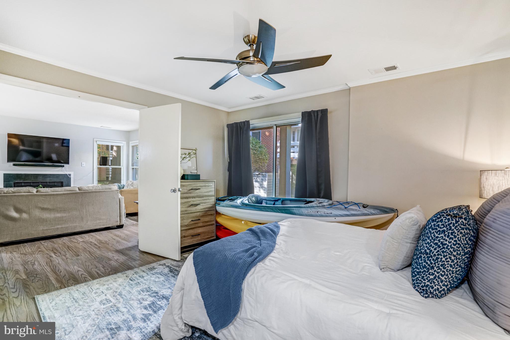 THE COVE - Residential