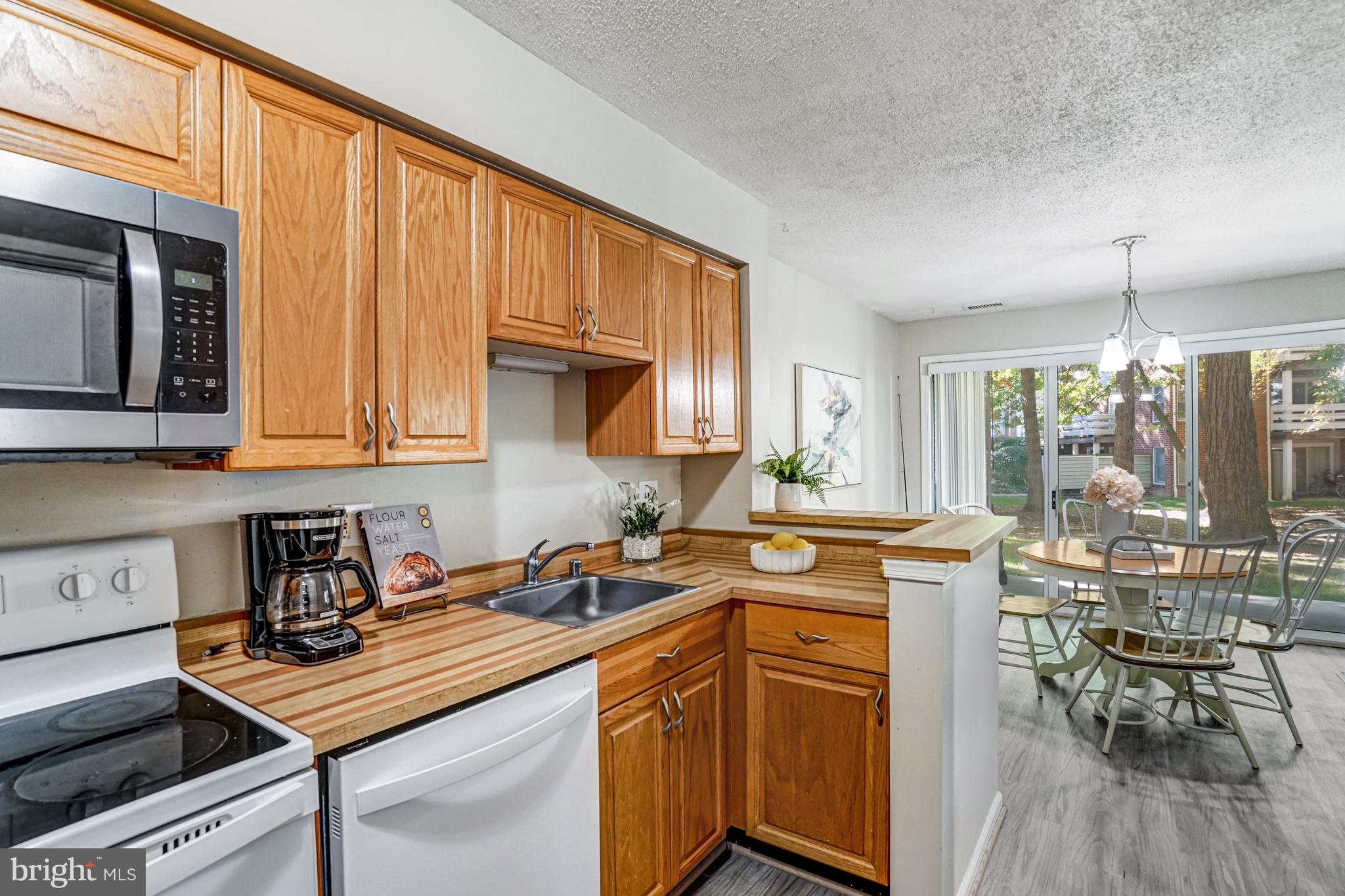 THE COVE - Residential